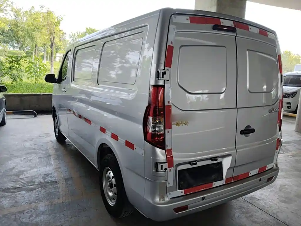 Changan Ruixing M60 2023 model 1.5L GDI comfortable van with 2 seats купить на сайте DeffCars