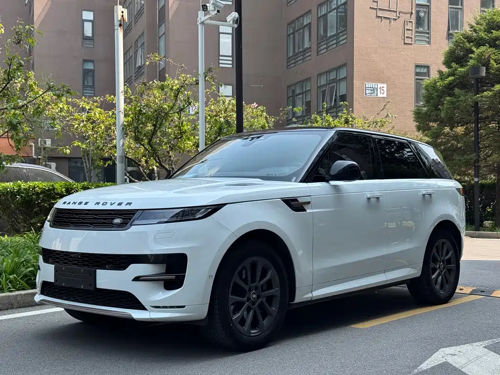 Range Rover Sport 2023 400PS Dynamic SE купить на сайте DeffCars