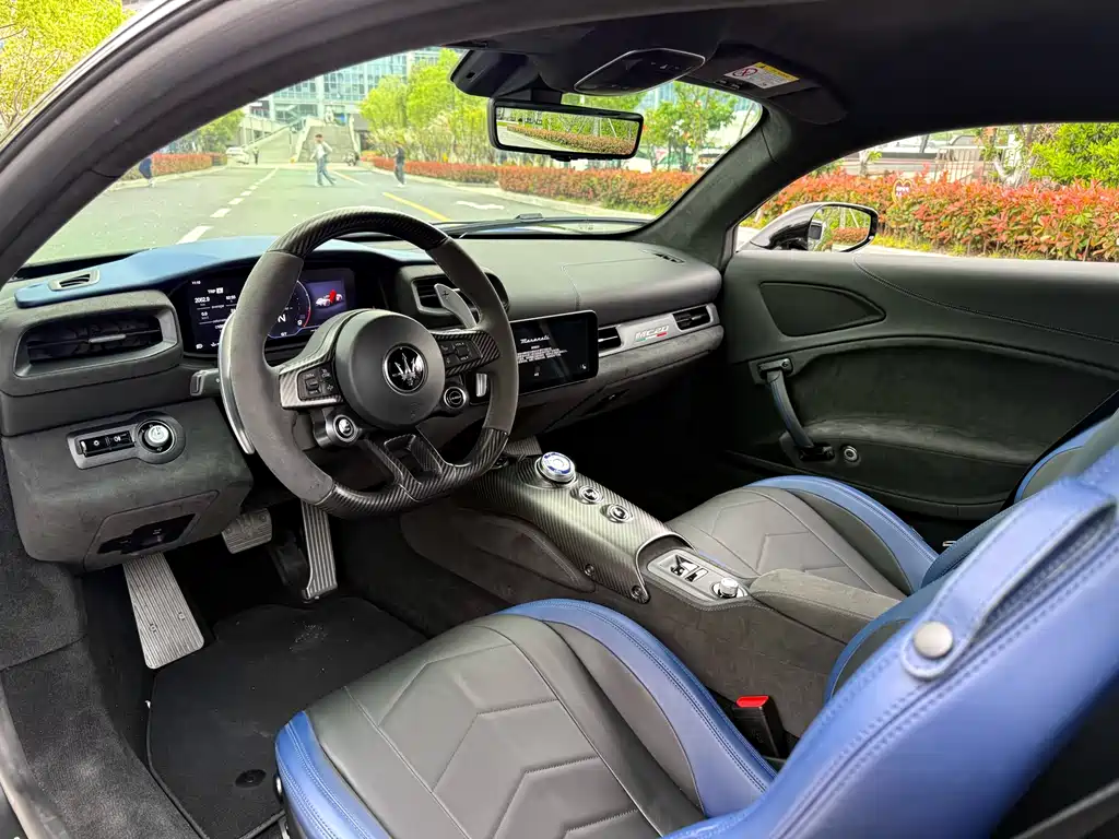 Maserati MC20 2020 3.0T Standard Edition купить на сайте DeffCars