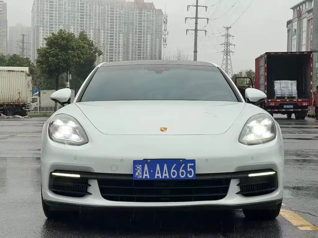 Panamera 2019 Panamera 2.9T купить на сайте DeffCars