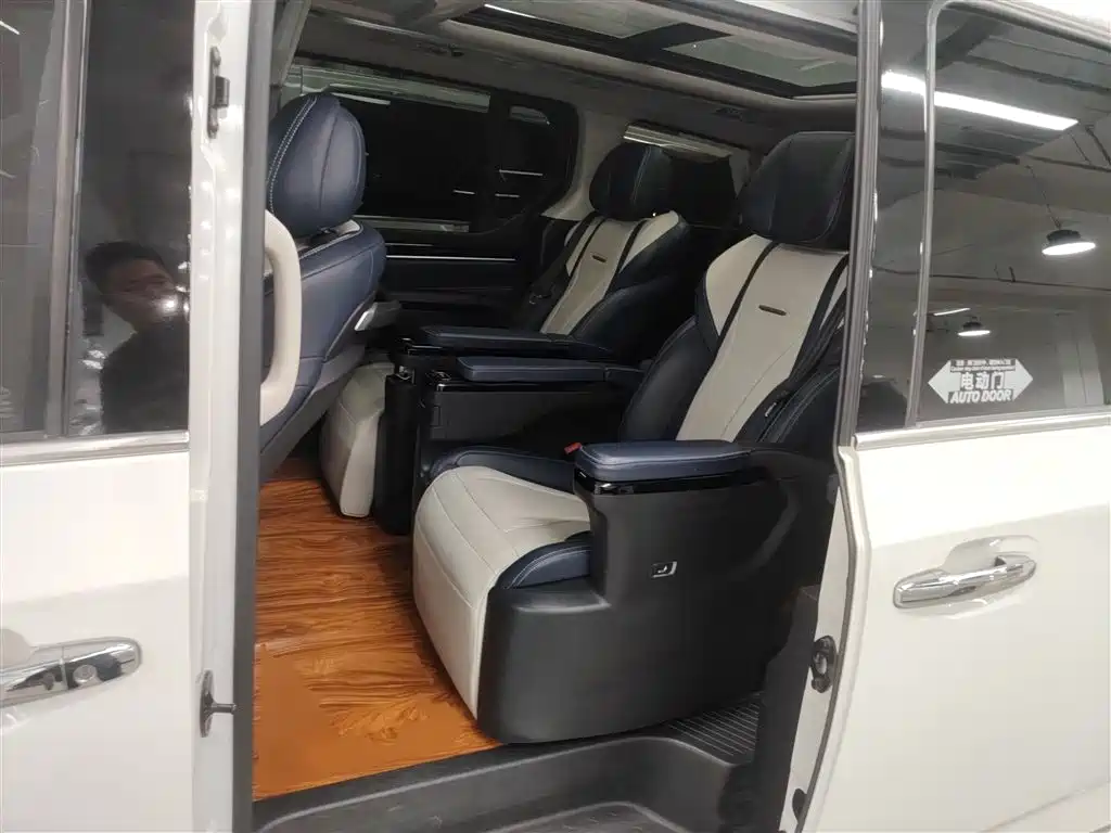 Maxus G20 2021 PLUS 2.0T gasoline automatic smart version купить на сайте DeffCars