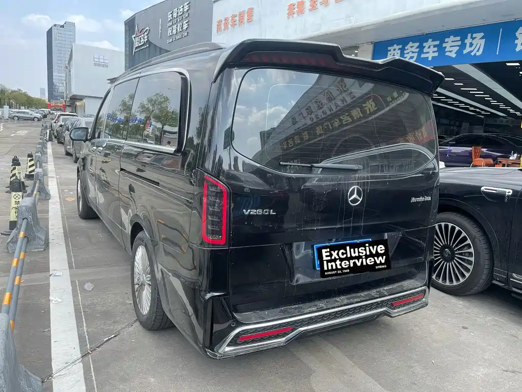 Vito 2023 2.0T Business Edition 7 seats купить на сайте DeffCars