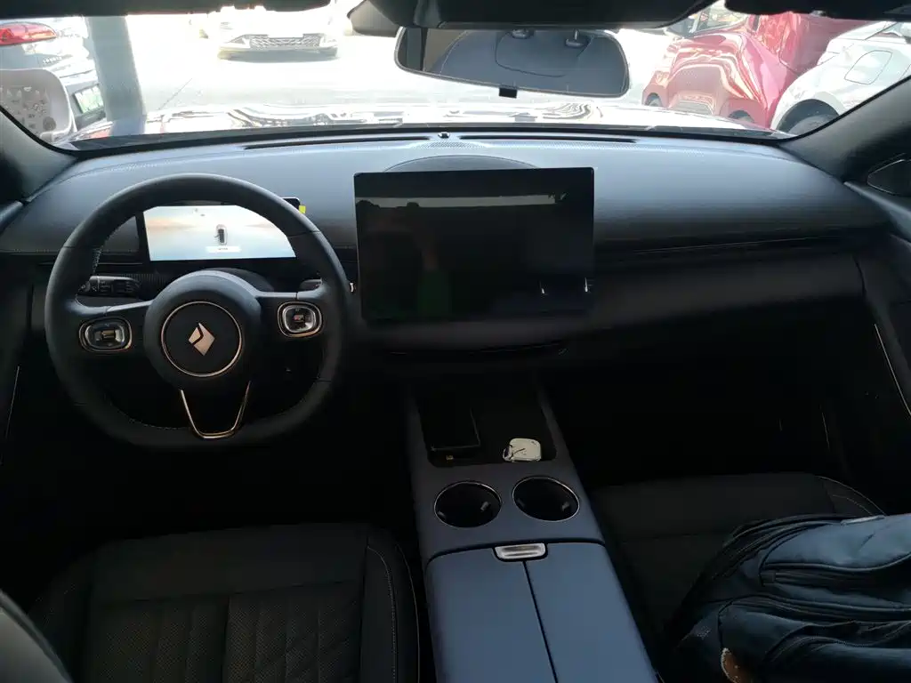 Baojun Xiangjing 2025 plug-in hybrid 140km luxury version купить на сайте DeffCars