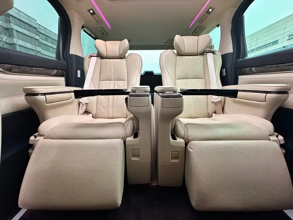 Wilfa 2021 Crown Dual Engine 2.5L HV Extreme Edition купить на сайте DeffCars