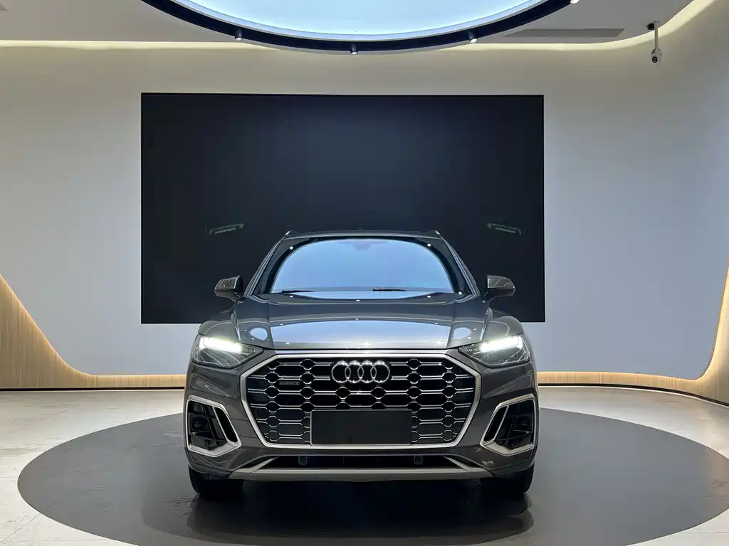 Audi Q5L 2022 45T luxury and dynamic model купить на сайте DeffCars