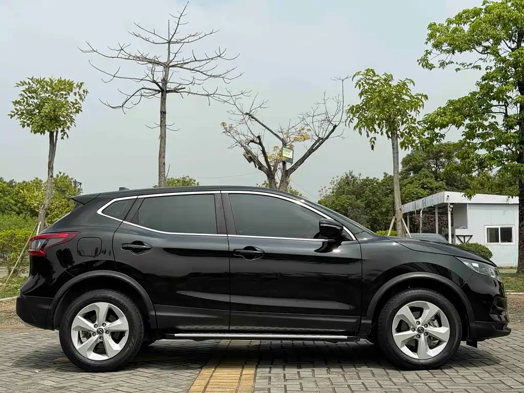 Qashqai 2023 Classic 2.0L CVT XV Comfort Edition купить на сайте DeffCars
