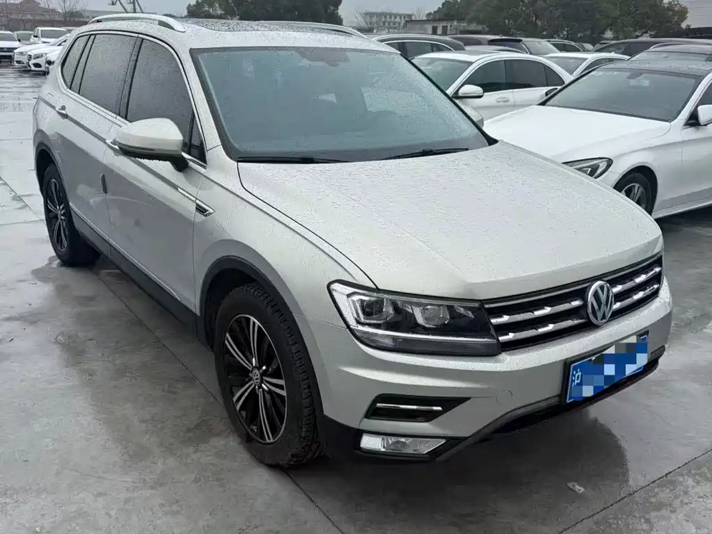 Tiguan L 2019 280TSI automatic two-wheel drive panoramic comfort version National VI купить на сайте DeffCars