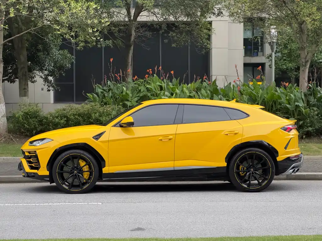 Urus 2018 4.0T V8 купить на сайте DeffCars