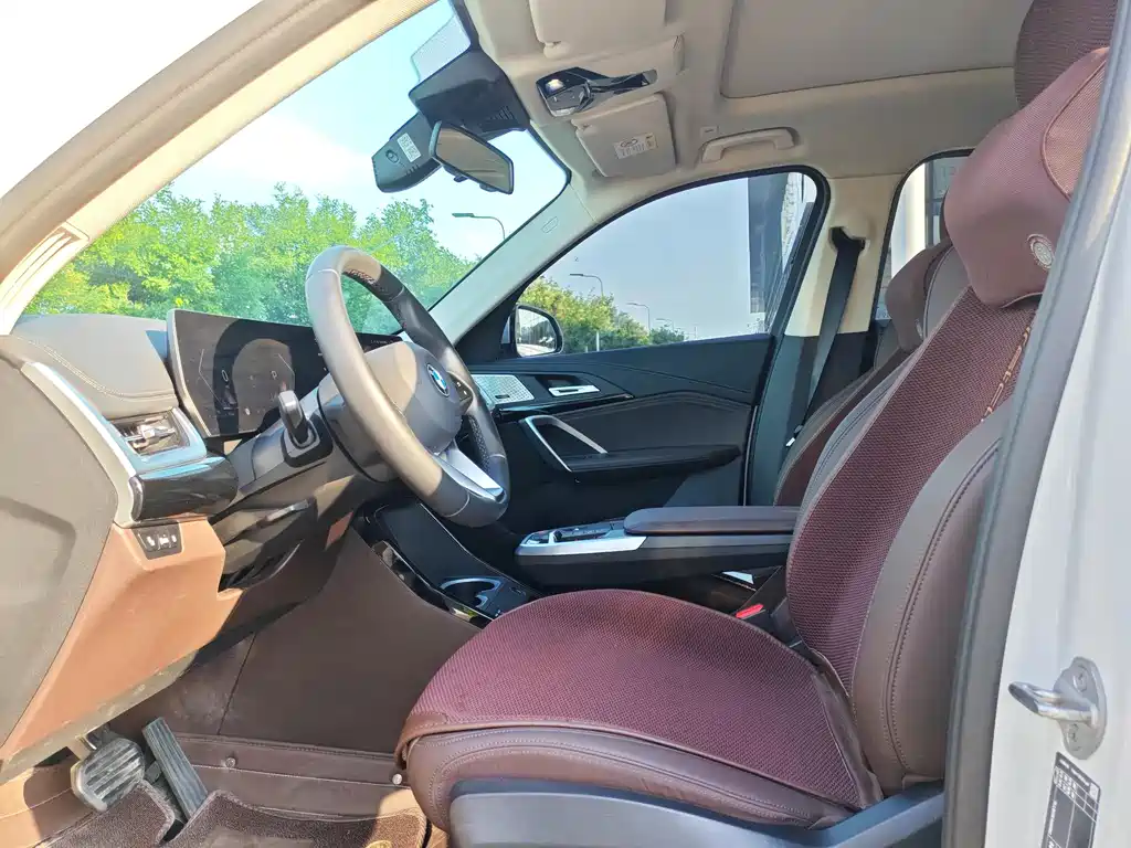 BMW X1 2023 xDrive25Li X Design Package купить на сайте DeffCars
