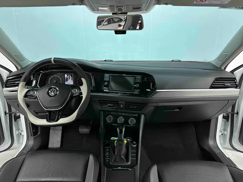 Sagitar 2019 280TSI DSG comfort model National VI купить на сайте DeffCars