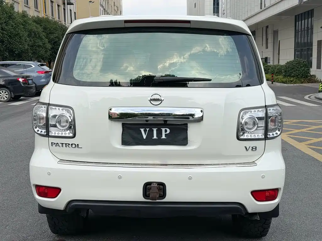 Patrol 2018 4.0L LinkedIn model купить на сайте DeffCars
