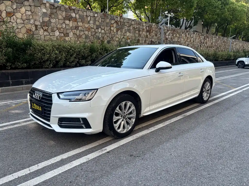 Audi A4L 2019 40 TFSI Enterprising National V купить на сайте DeffCars