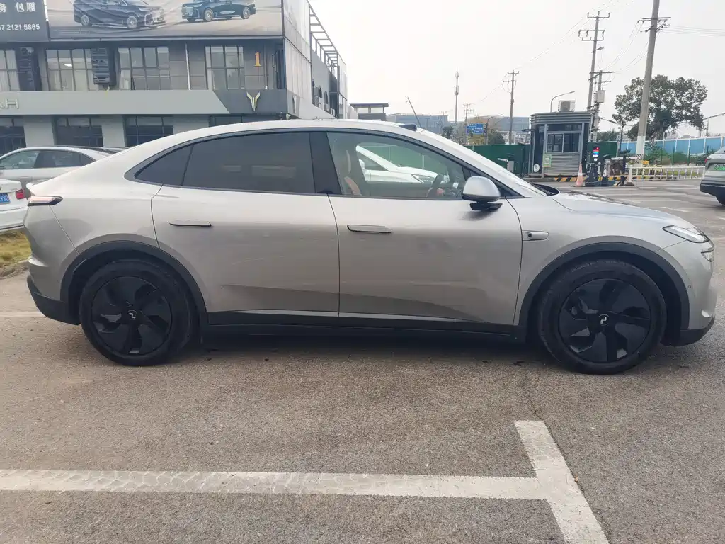 Ledo L60 2024 60kWh four-wheel drive version купить на сайте DeffCars