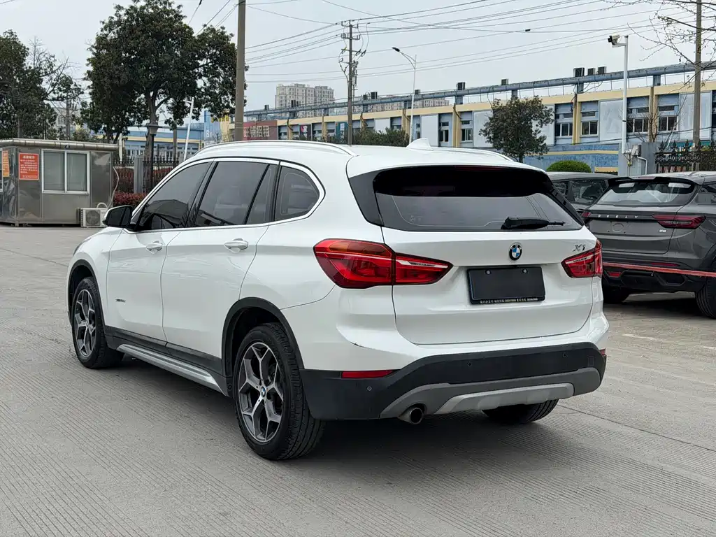 BMW X1 2018 sDrive18Li Exclusive Model купить на сайте DeffCars