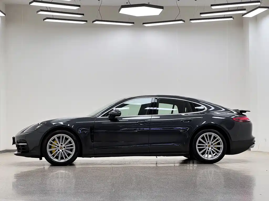 Panamera 2017 Panamera 3.0T купить на сайте DeffCars