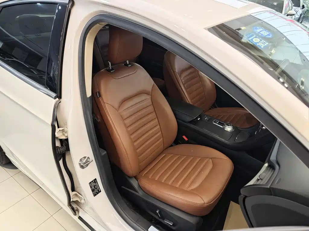 Mondeo 2018 EcoBoost 180 Cognac Special Edition купить на сайте DeffCars