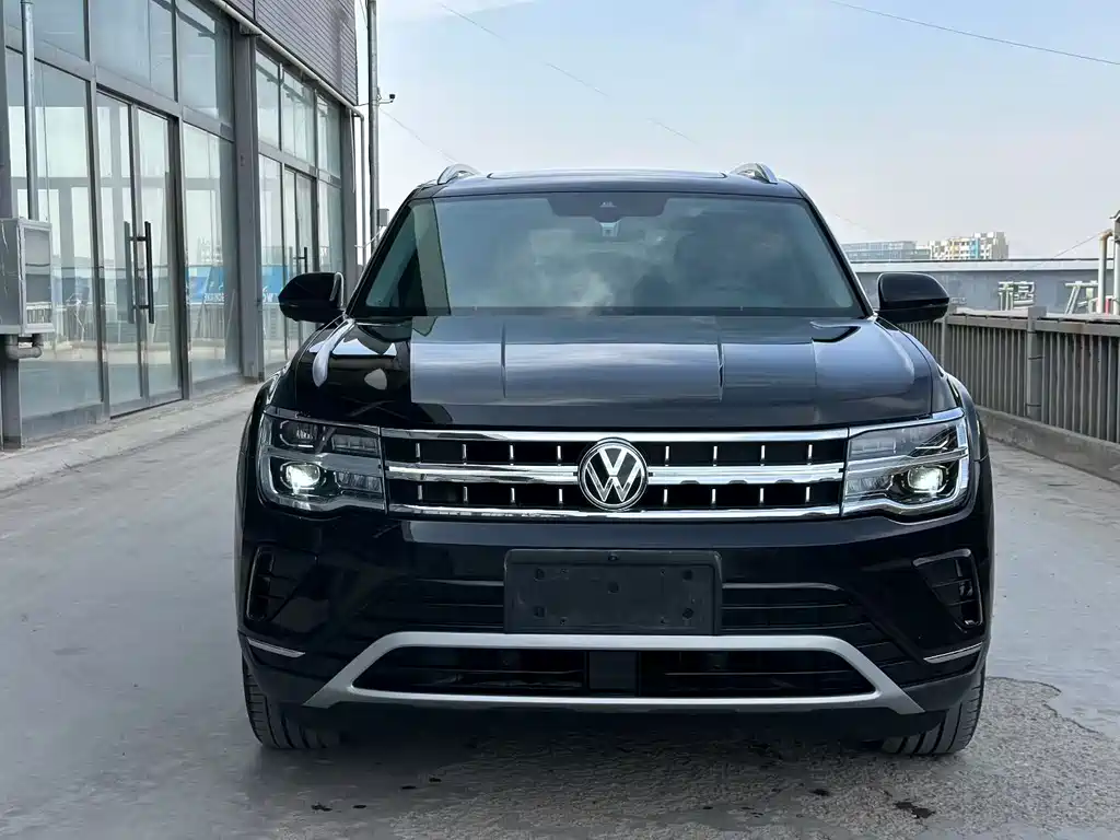 Touron 2024 380TSI four-wheel drive Dragon Edition купить на сайте DeffCars