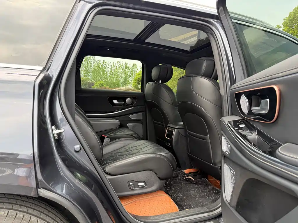 Xingtu Lanyue 2024 International Version 400T Four-wheel Drive Star 6-seater купить на сайте DeffCars