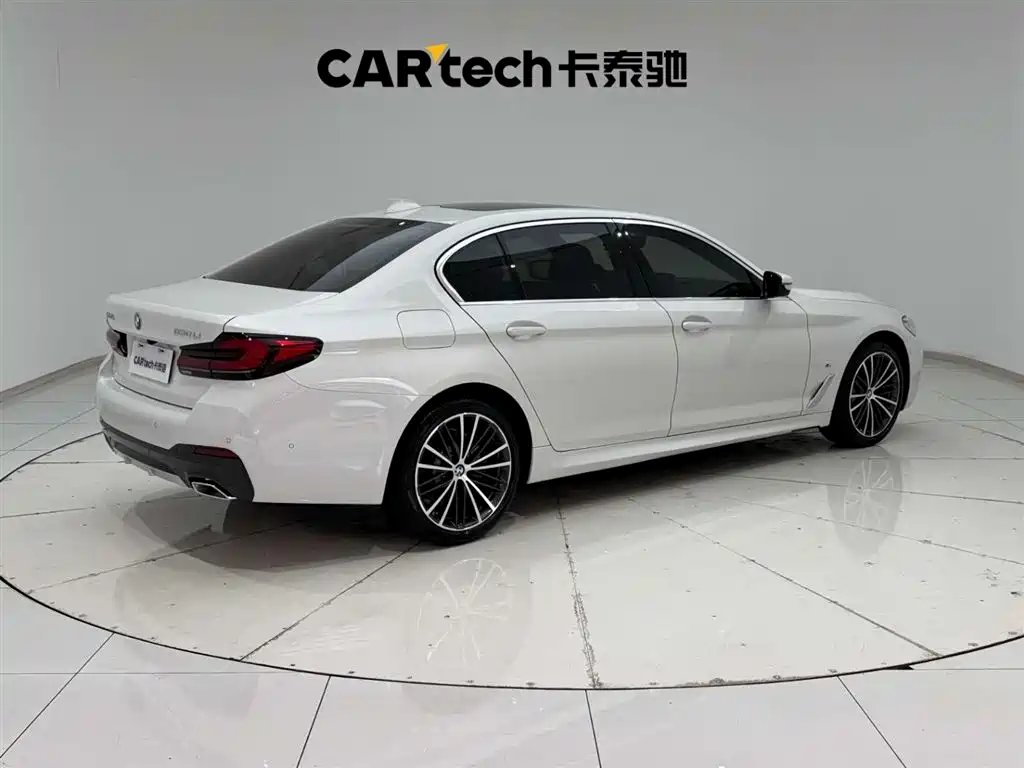 BMW 5 Series 2022 facelift 530Li leading M sports package купить на сайте DeffCars