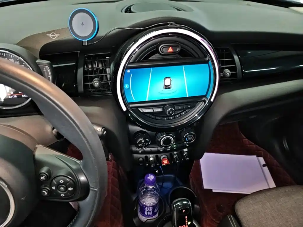 MINI 2019 1.5T COOPER Classic купить на сайте DeffCars