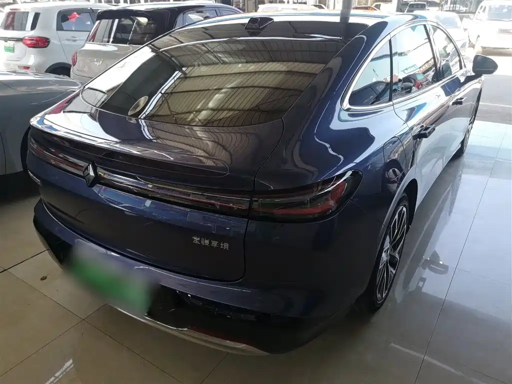 Baojun Xiangjing 2025 plug-in hybrid 140km luxury version купить на сайте DeffCars
