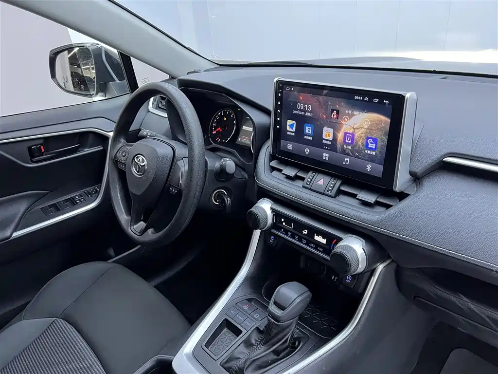 Wilanda 2022 2.0L CVT two-wheel drive leading version купить на сайте DeffCars