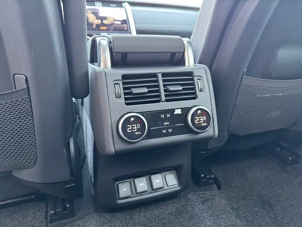 Discover the 2023 facelift 360PS R-Dynamic S купить на сайте DeffCars