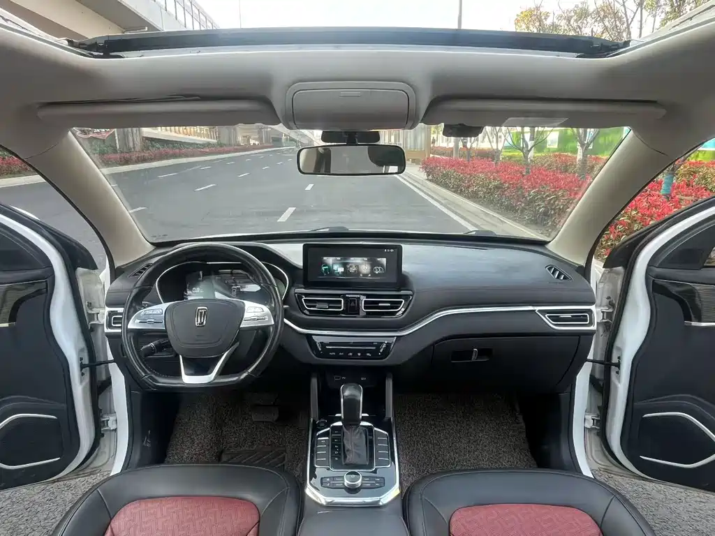 Pentium T33 2019 1.6L automatic interconnected smart cool model National VI купить на сайте DeffCars