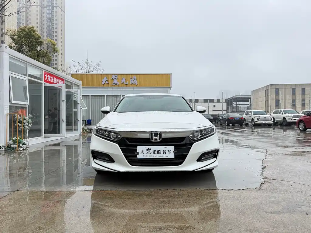 Accord 2018 260TURBO Elite Edition National VI купить на сайте DeffCars