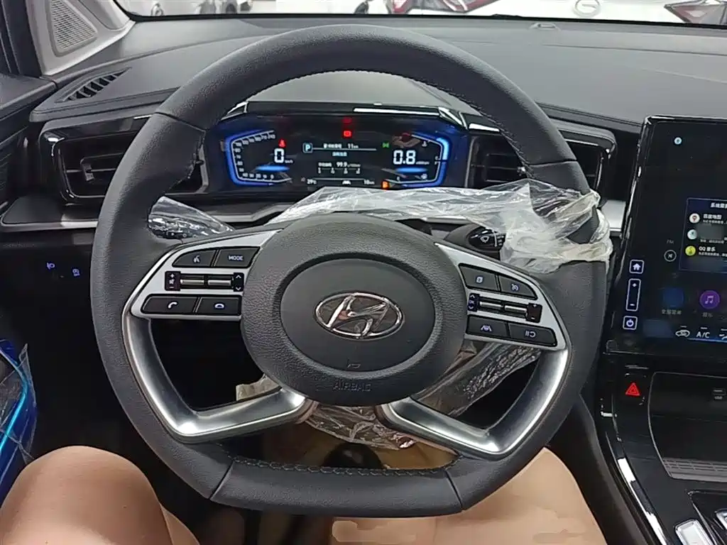 Kustu 2024 270TGDi LUX Premium Edition купить на сайте DeffCars