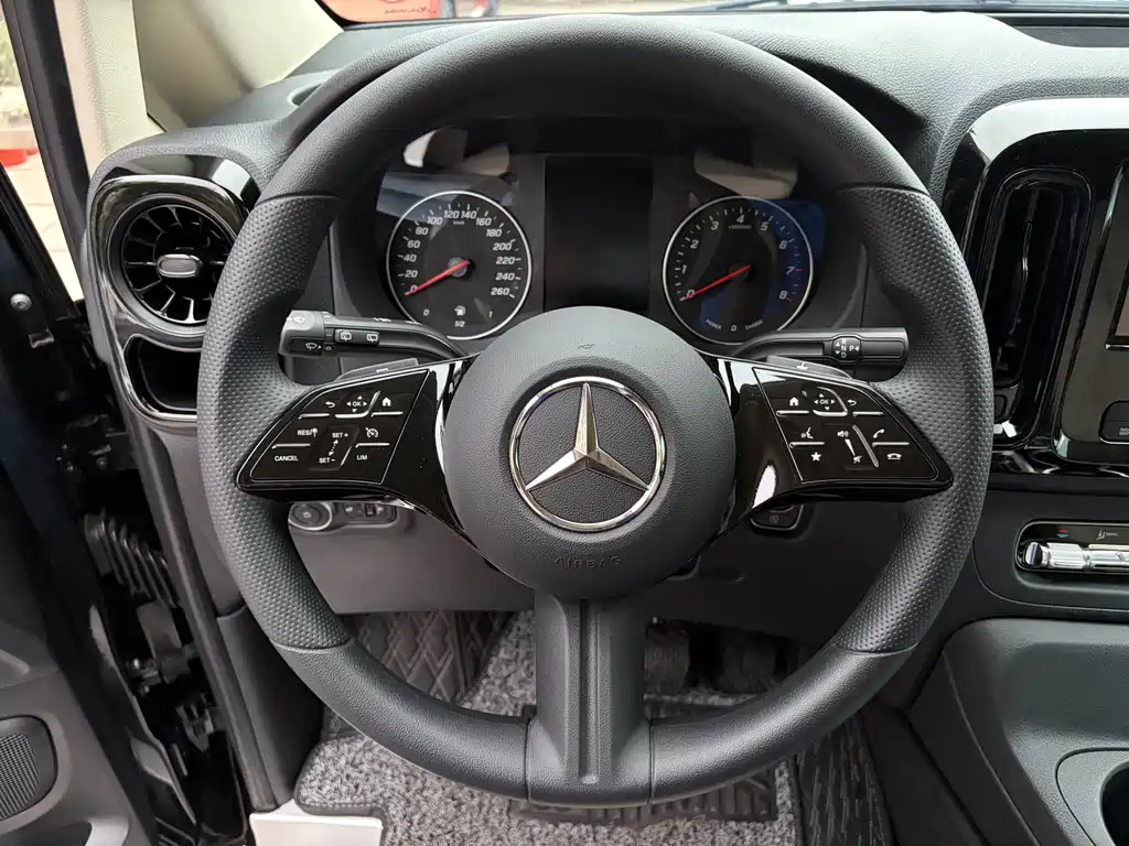 Vito 2024 2.0T Elite Edition 7 seats купить на сайте DeffCars