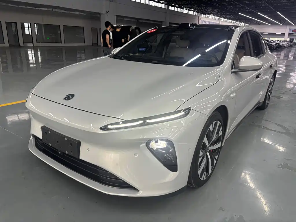 NIO ET7 2022 model 100kWh купить на сайте DeffCars