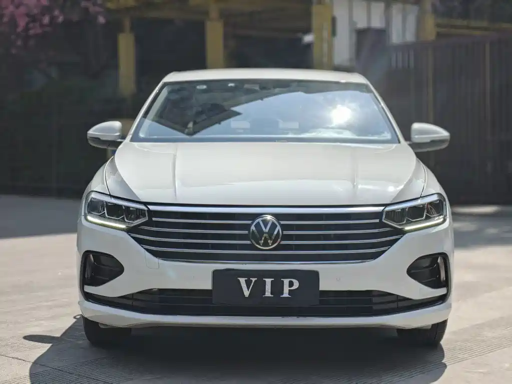 Lavida 2024 1.5L automatic Deyi version купить на сайте DeffCars