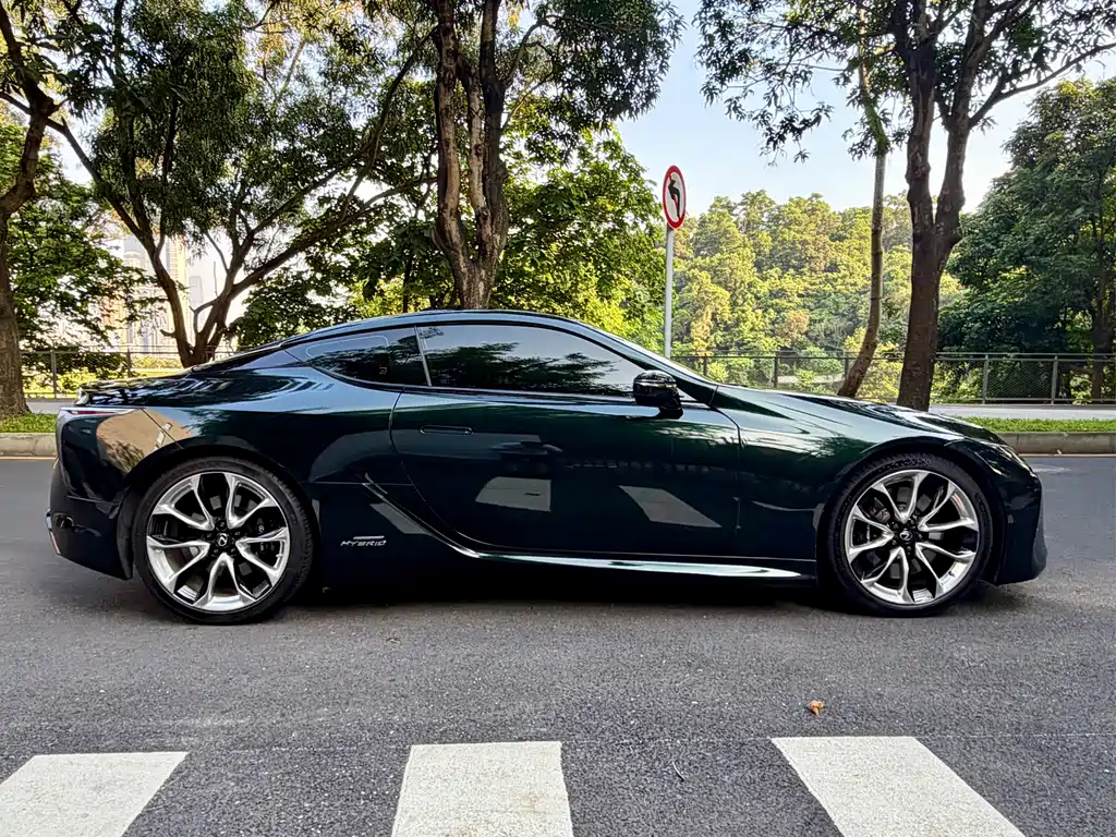 Lexus LC 2018 500h купить на сайте DeffCars