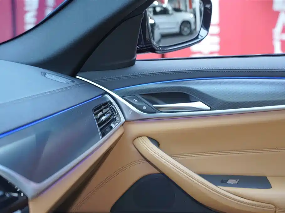 BMW 5 Series imported 2022 facelift 525i M sports package купить на сайте DeffCars