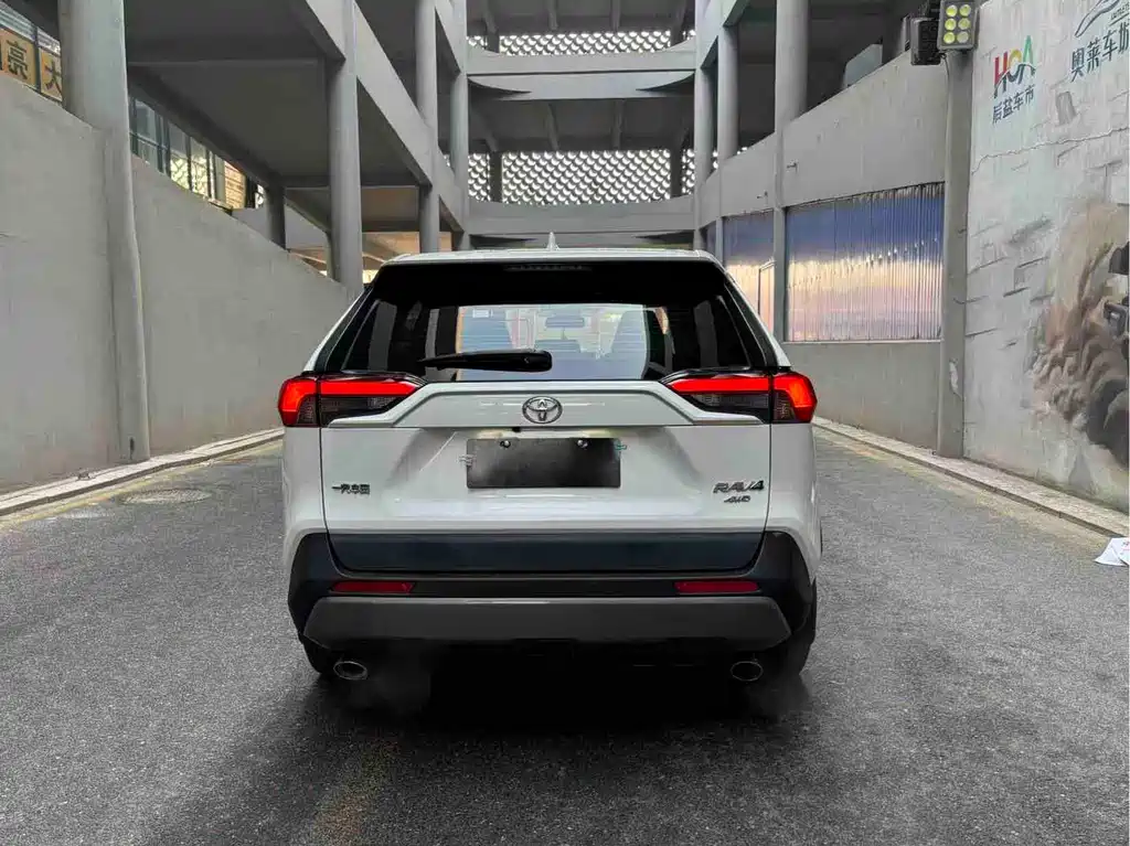 RAV4 Rongfang 2020 2.0L CVT four-wheel drive fashion version купить на сайте DeffCars