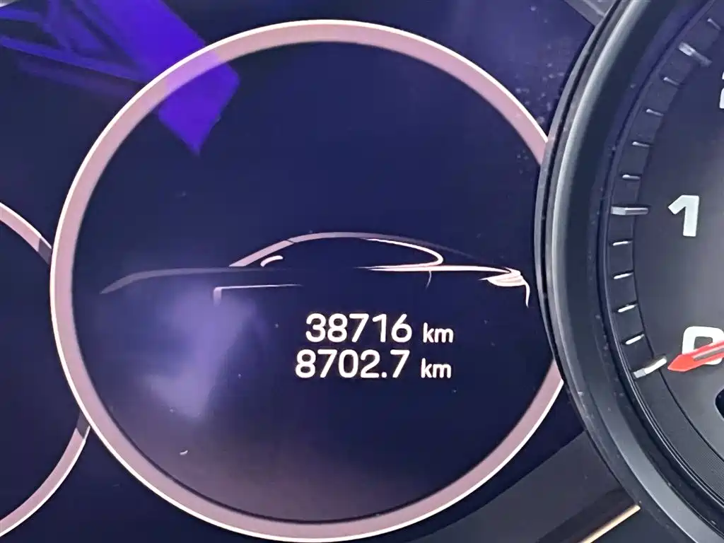 Panamera 2023 Panamera 2.9T Platinum Edition купить на сайте DeffCars
