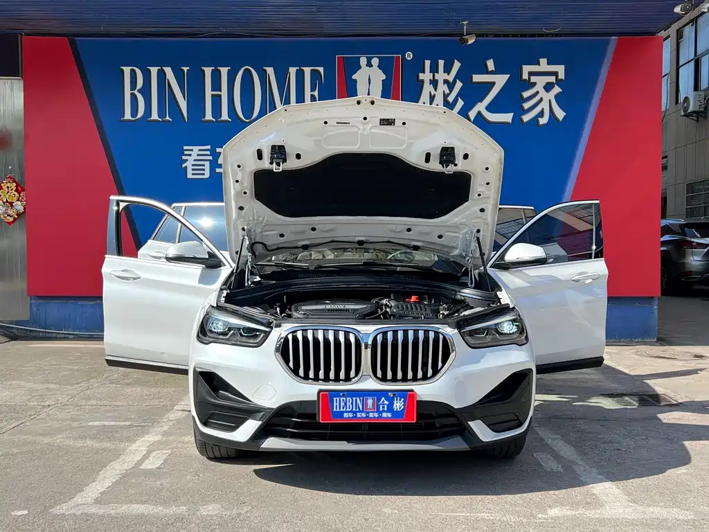 BMW X1 2021 sDrive25Li Leading Model купить на сайте DeffCars
