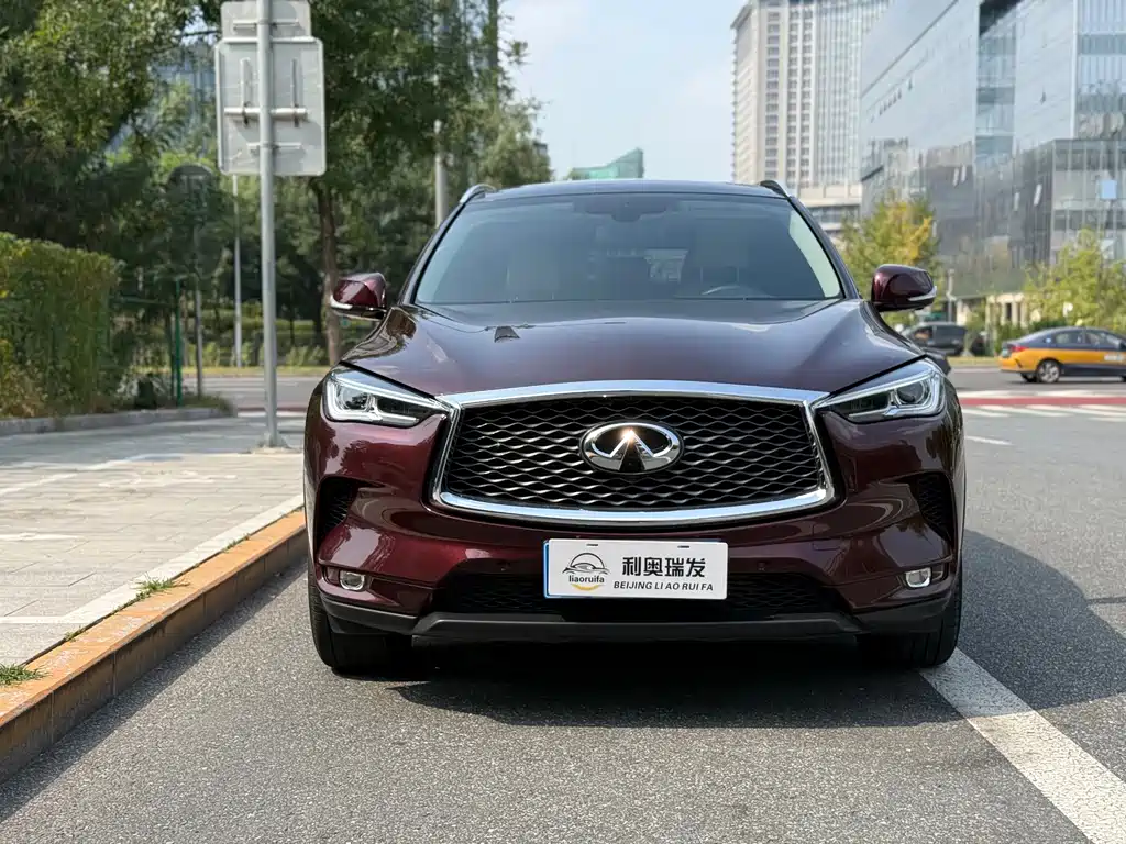 Infiniti QX50 2018 2.0T four-wheel drive elite version купить на сайте DeffCars