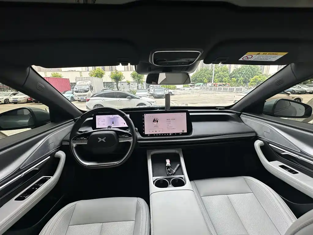 Xpeng P7 2023 model P7i 702 Max купить на сайте DeffCars