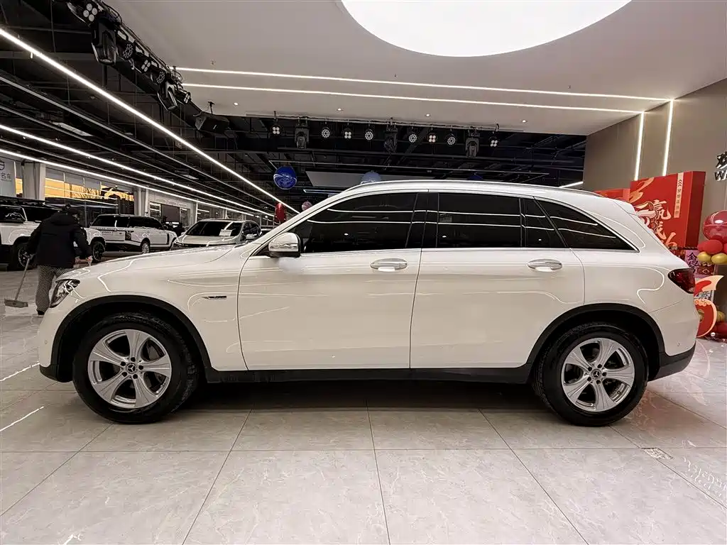 Mercedes-Benz GLC 2020 GLC 260 L 4MATIC Dynamic купить на сайте DeffCars