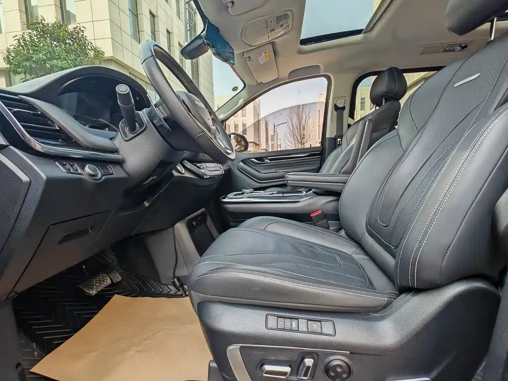 Maxus G20 2021 PLUS 2.0T Gasoline Automatic Premium Edition купить на сайте DeffCars