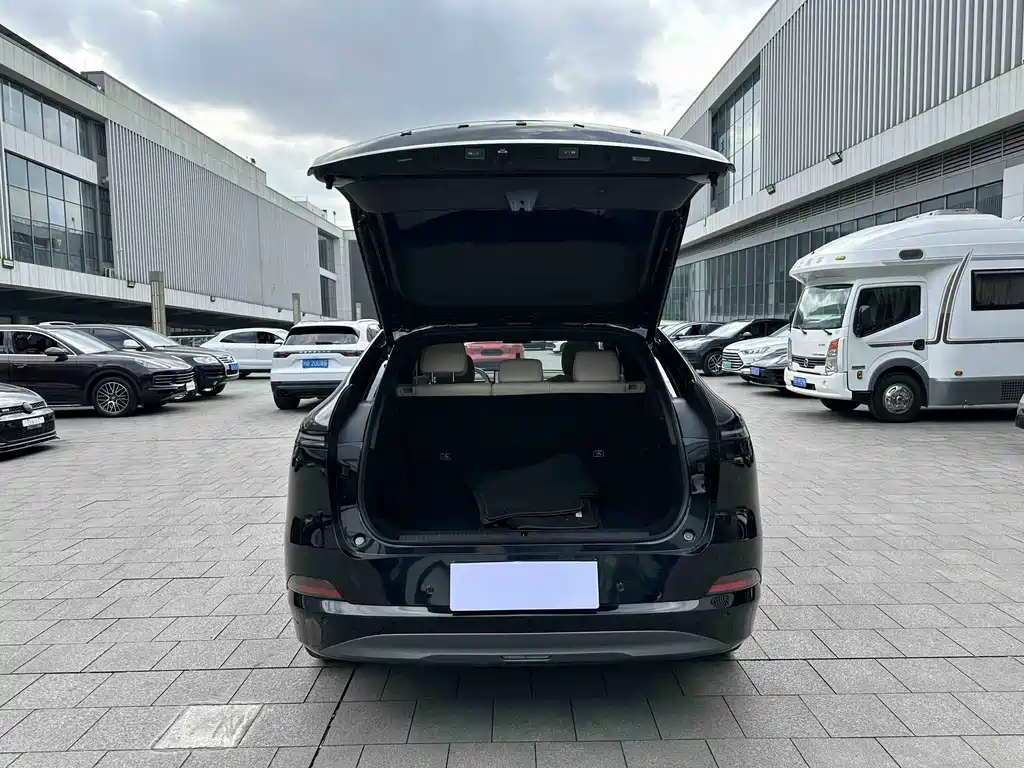 Xpeng G6 2023 model 580 long battery life Max купить на сайте DeffCars