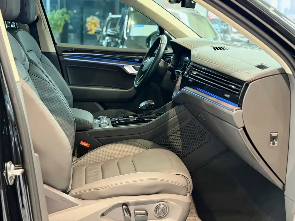 Touareg 2023 3.0TSI Ruixiang Edition Obsidian Sports Package купить на сайте DeffCars