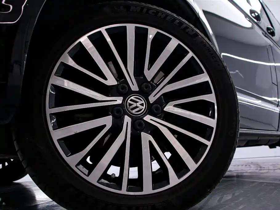 Metroway 2019 2.0TSI four-wheel drive exclusive version 7 seats купить на сайте DeffCars