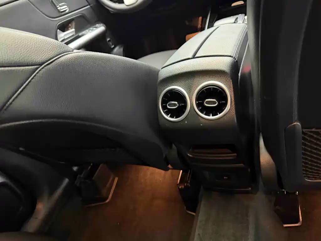 Mercedes-Benz GLA 2022 GLA 200 купить на сайте DeffCars