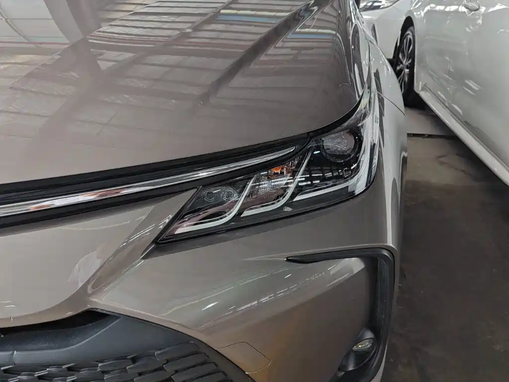 Corolla 2023 1.8L Intelligent Electric Hybrid Dual Engine Pioneer Edition купить на сайте DeffCars
