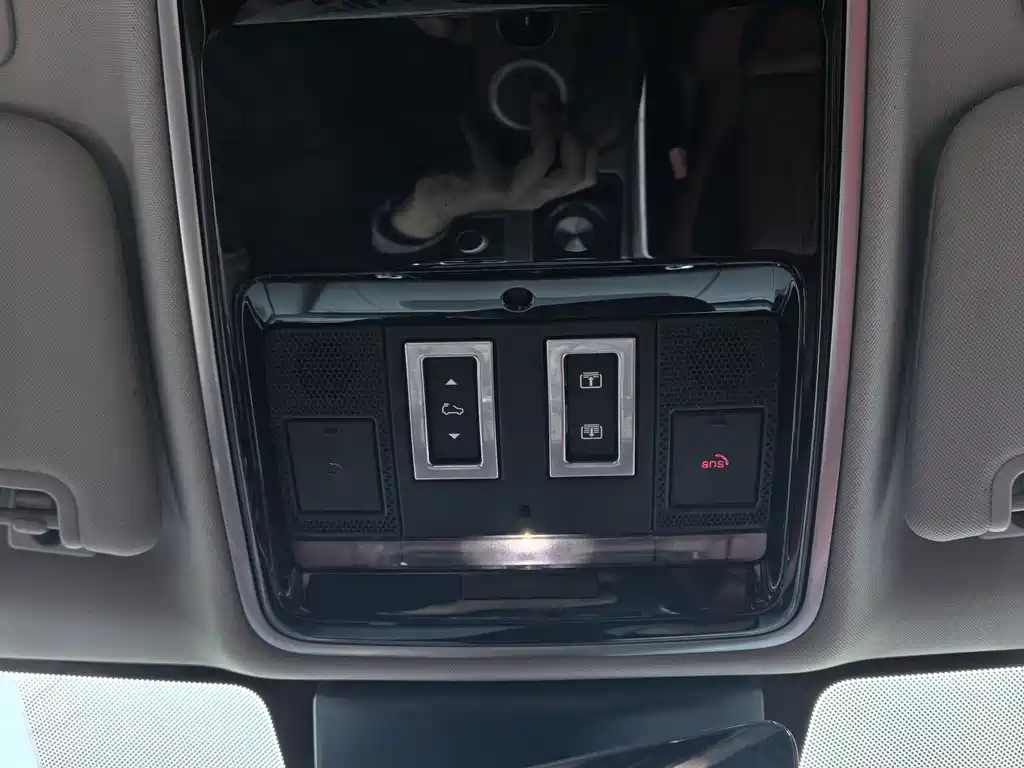 Range Rover Sport 2021 3.0 L6 Black Edition купить на сайте DeffCars