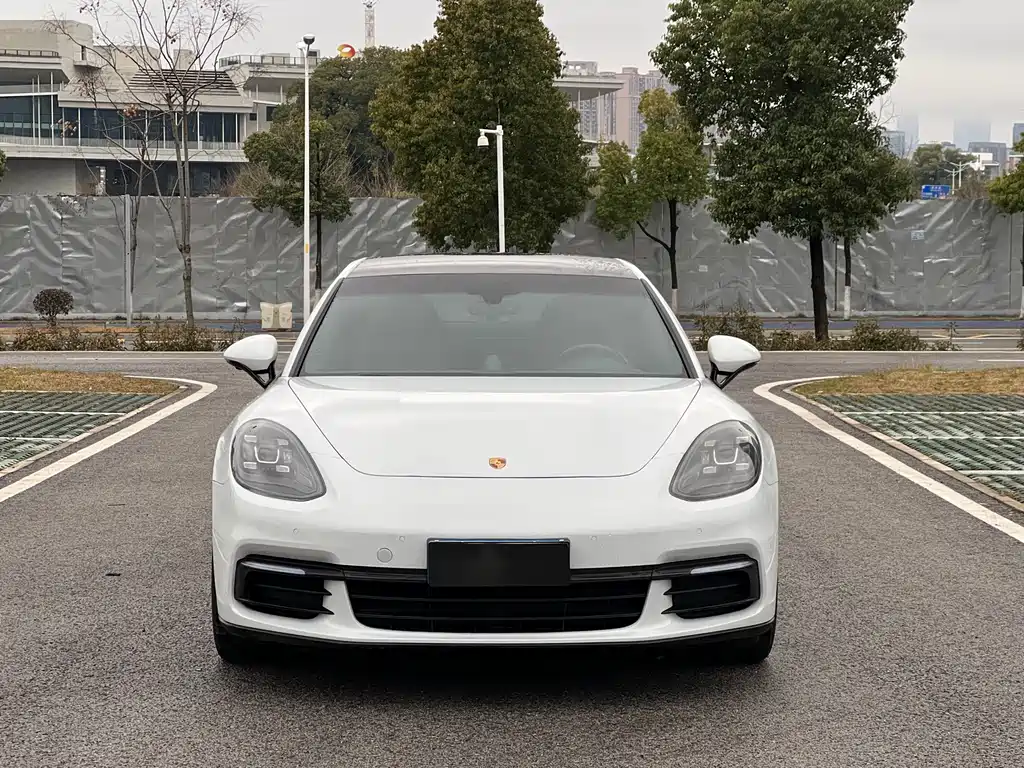 Panamera 2017 Panamera 3.0T купить на сайте DeffCars