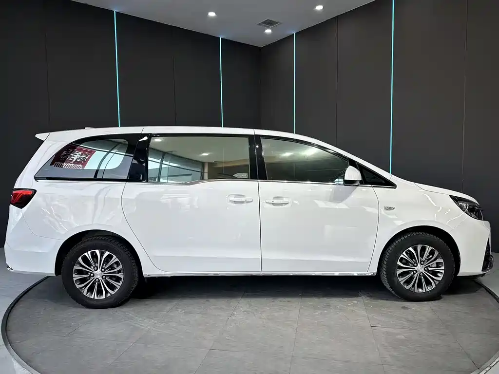 Buick GL8 2023 Land Business Class Smart Enjoyment купить на сайте DeffCars